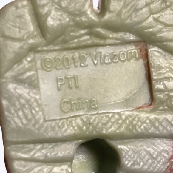 Viacom 2012 TMNT Donatello Action Figure 5" Green With Brown and Yellow Details - Picture 13 of 14